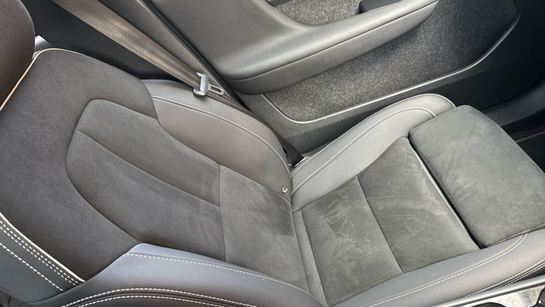 Volvo XC40 300kW Recharge Twin Ultimate 82kWh 5dr AWD Auto Electric Estate